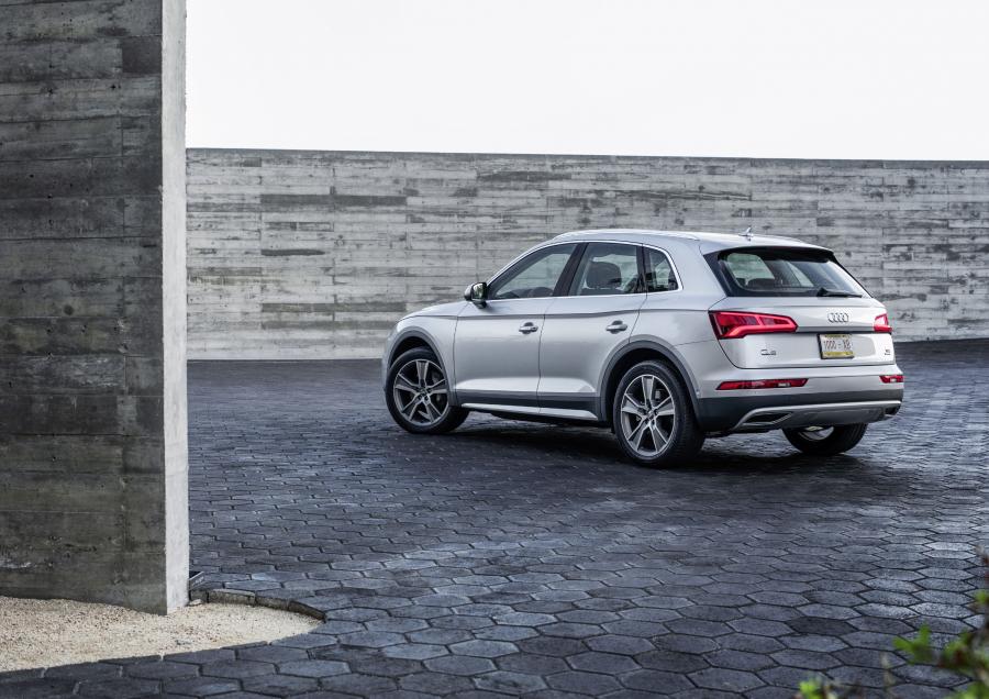  Audi Q5 TDI Quattro 2016 года  (WW) (фото 39 из 90)